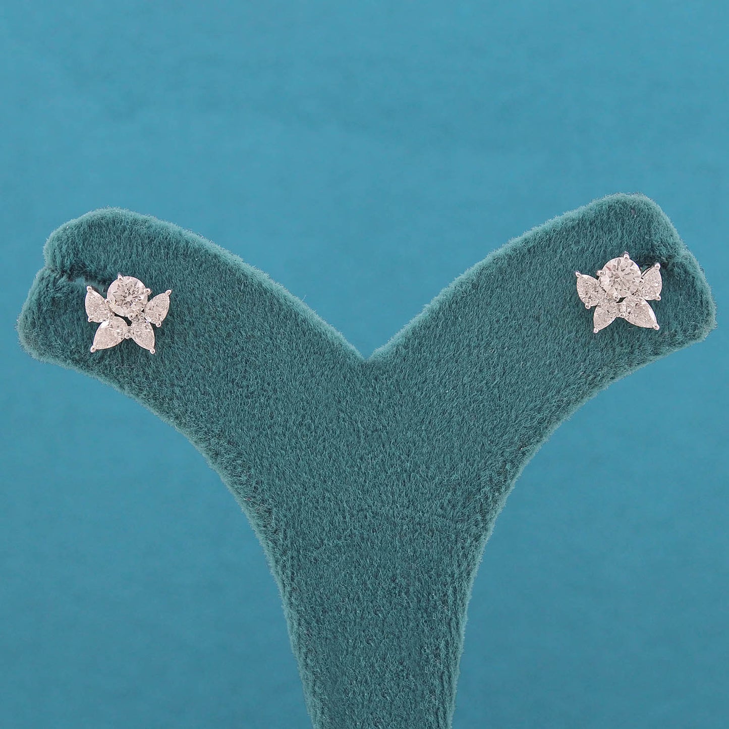 Thysa Diamond Stud Earrings