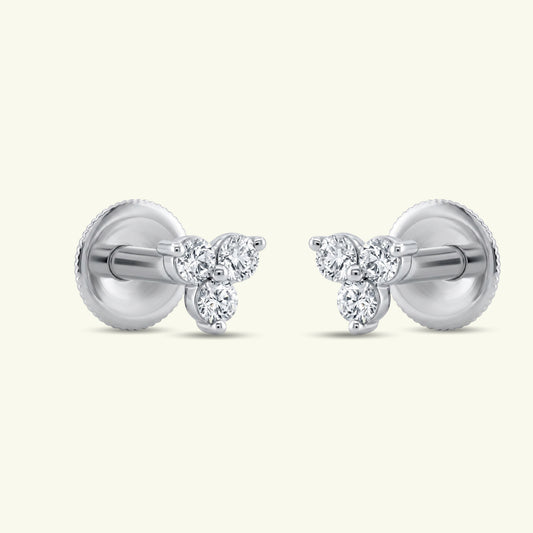 Calura Diamond Stud Earrings