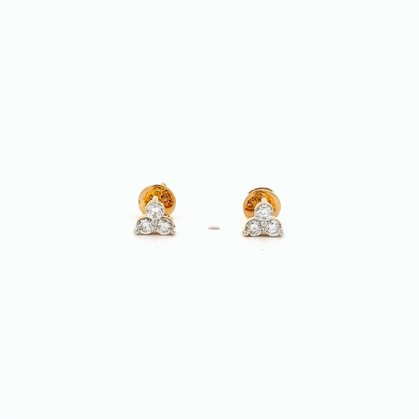 Calura Diamond Stud Earrings