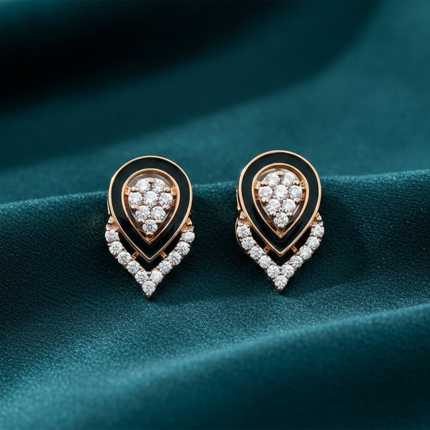 Amari Ray Diamond Stud Earrings