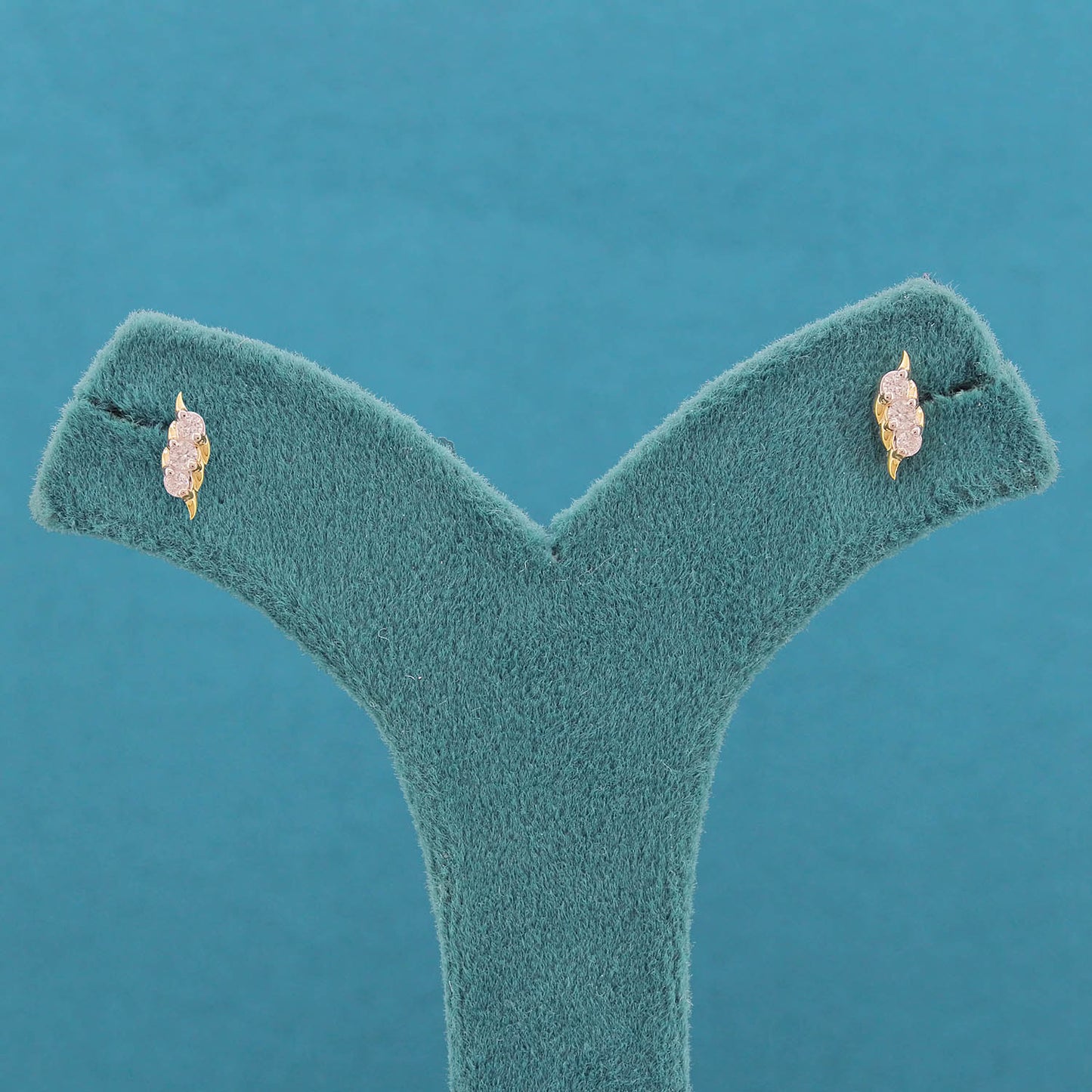 Mireva Diamond Stud Earrings