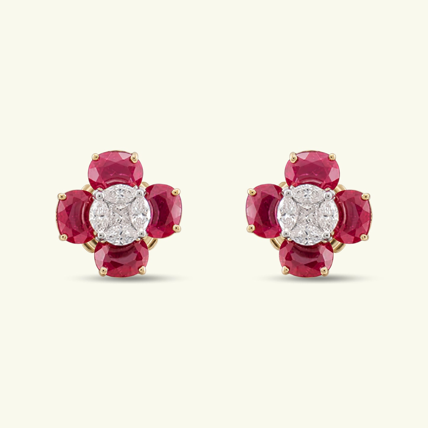 Selvaya Floral Diamond Stud Earrings