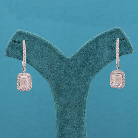 Alarien Halo Diamond Drop Earring