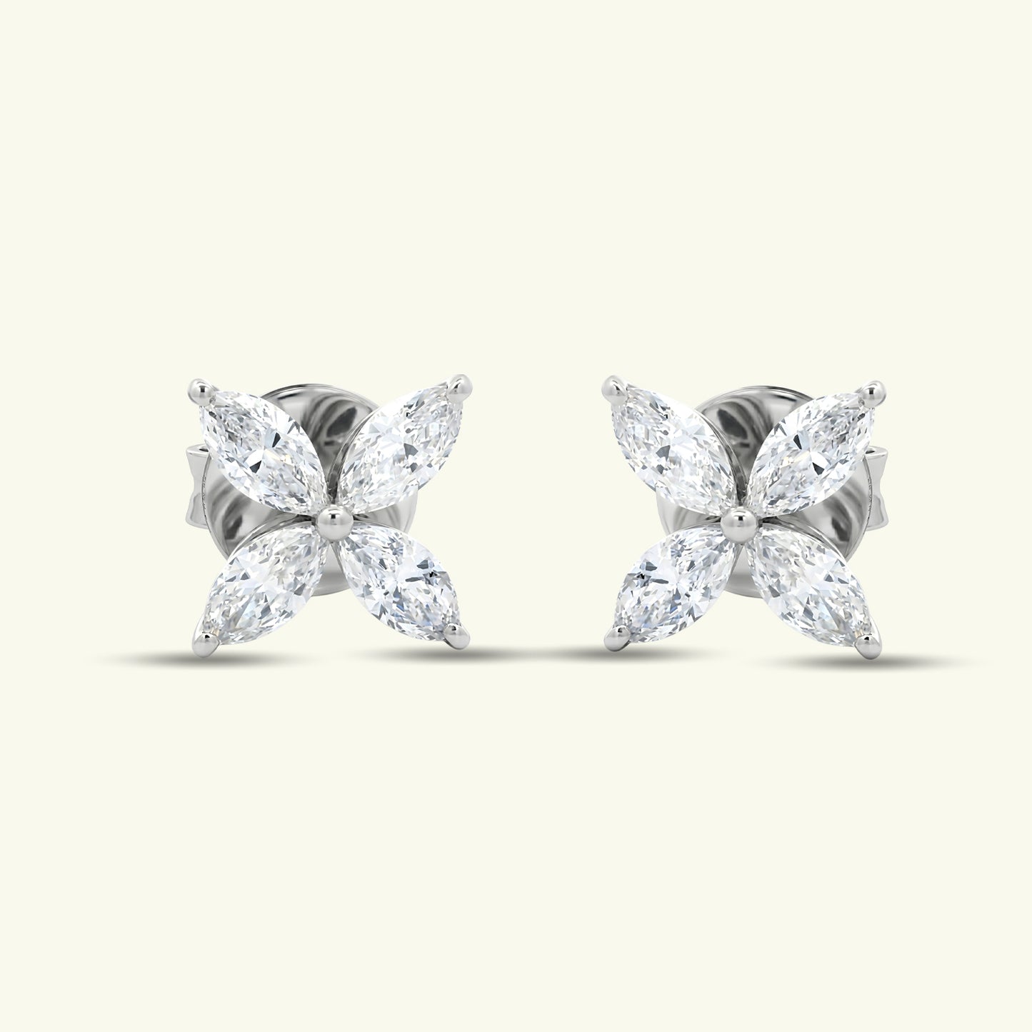 Rilena Glow Diamond Stud Earrings