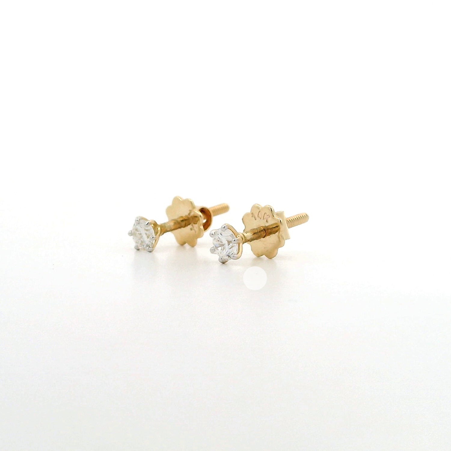 Saphira Classic Diamond Earrings