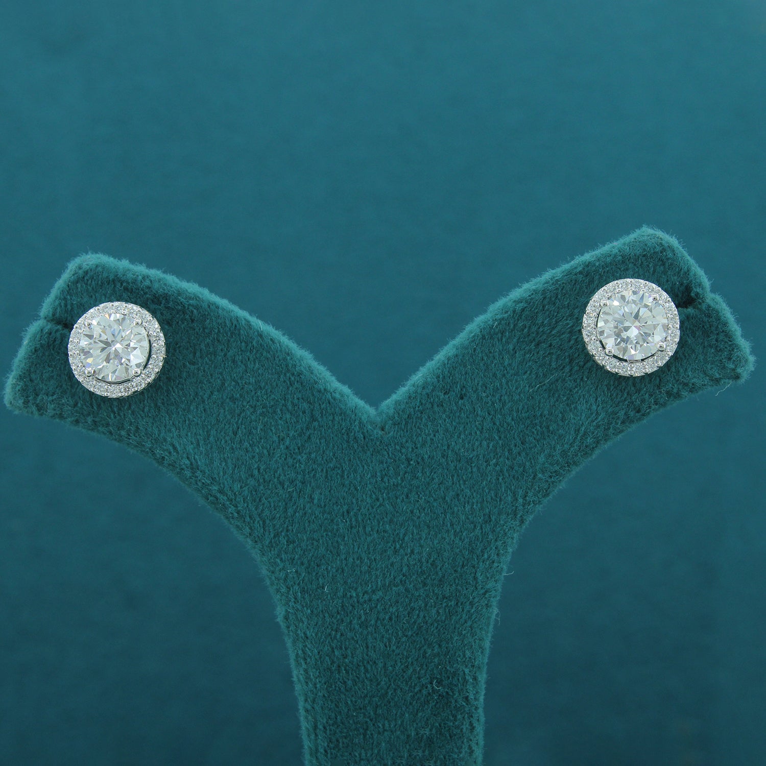 Veriel Halo Diamond Earrings