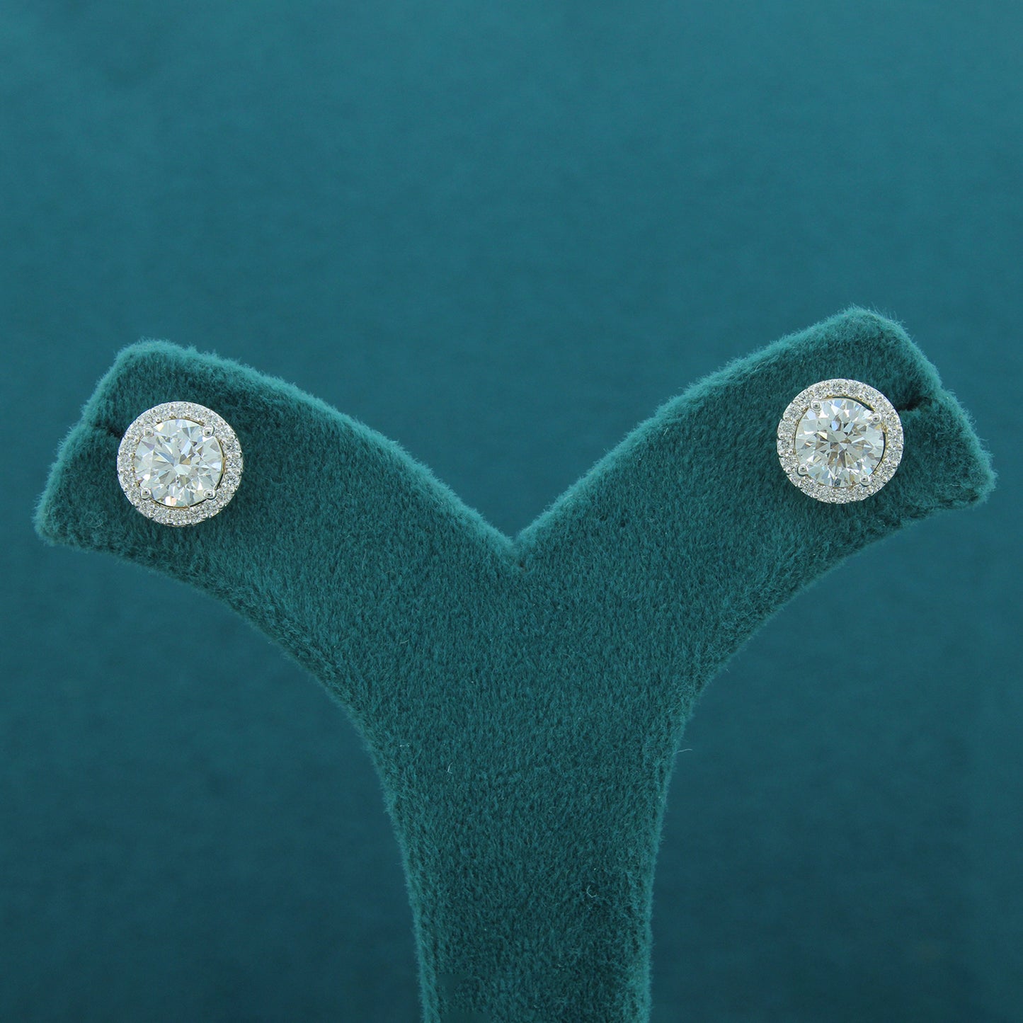 Veriel Halo Diamond Earrings