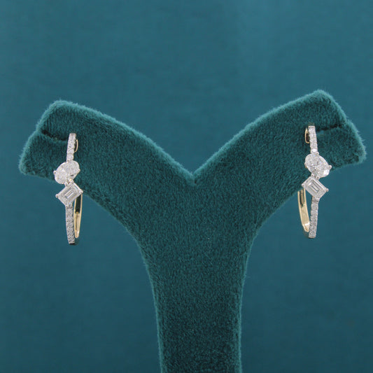 Arvion Crest Diamond Earrings