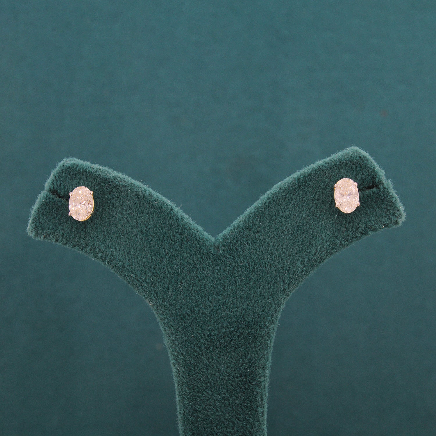 Selene Wave Diamond Classic Earrings