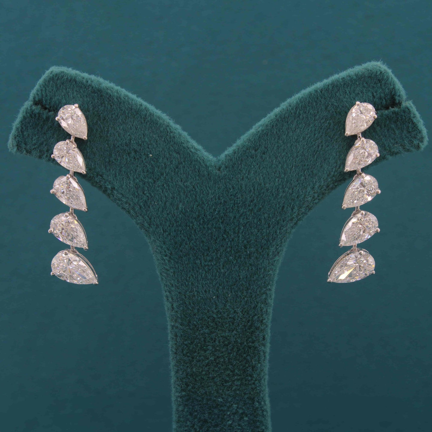 Selene Drift Diamond Earrings