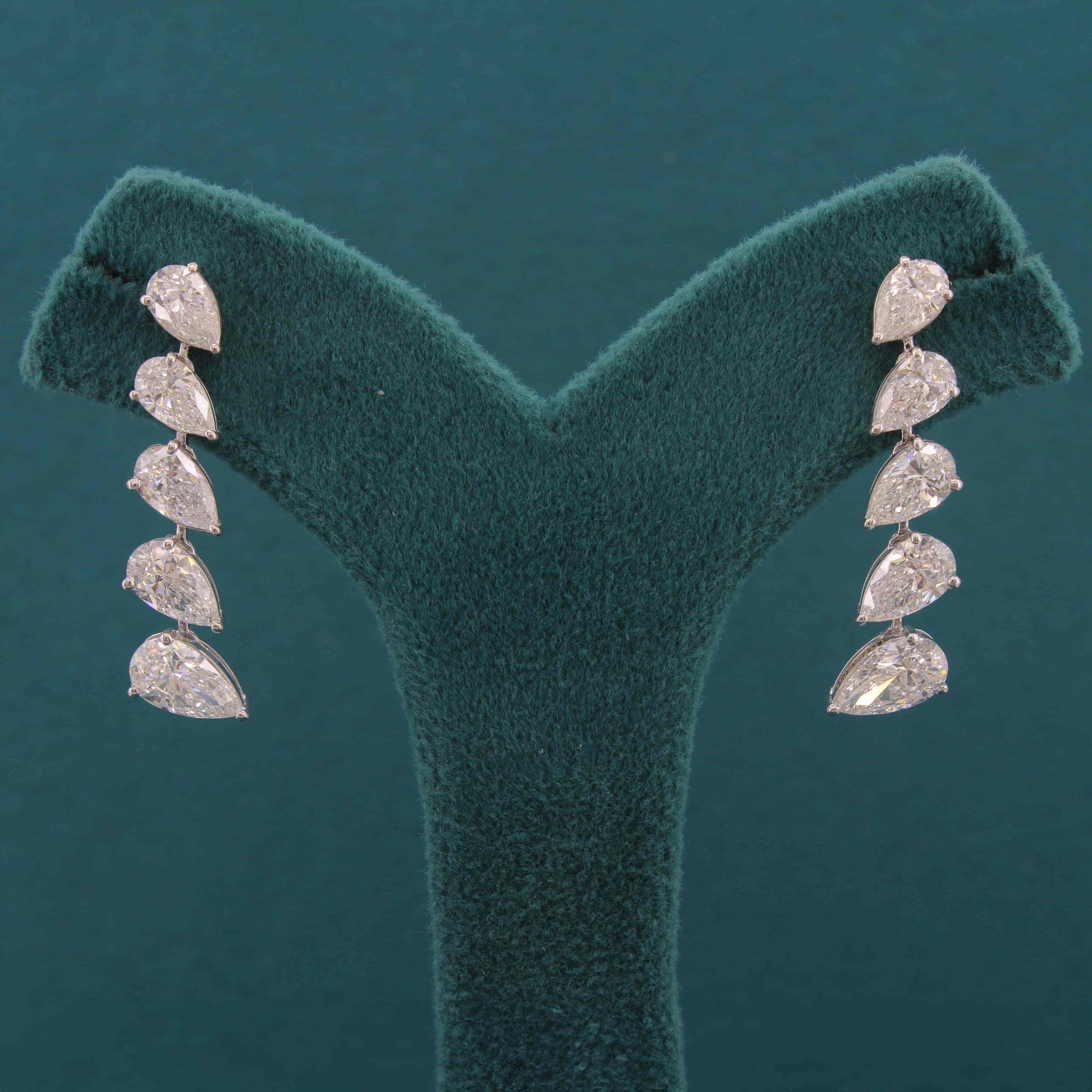 Selene Drift Diamond Earrings