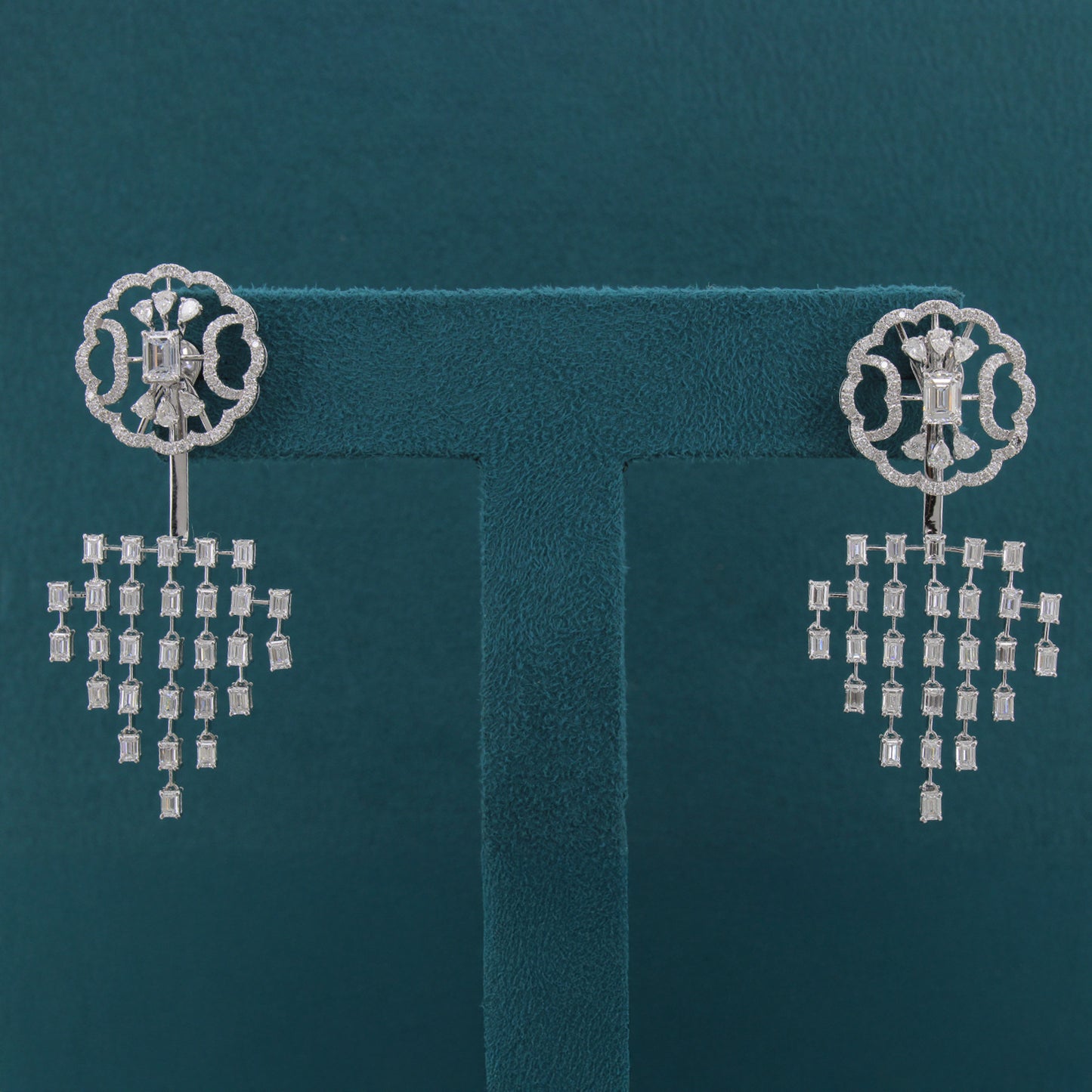 Solaire Flow Diamond Earrings