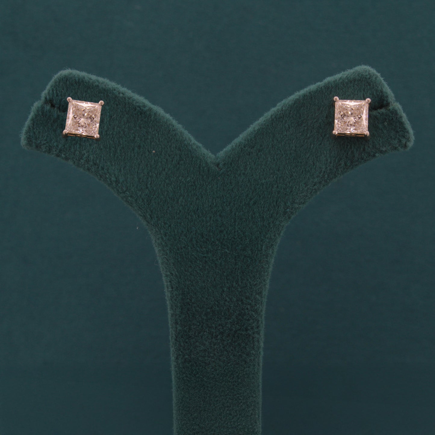 Calyren Poise Diamond Earrings