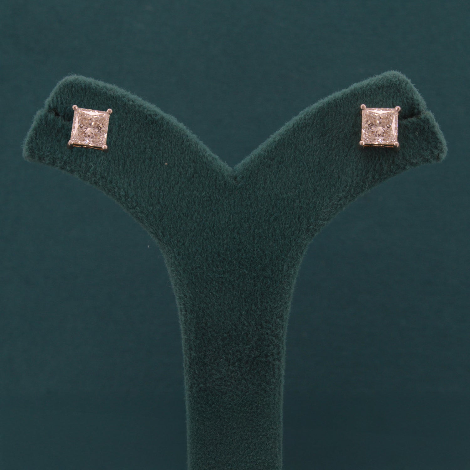 Calyren Poise Diamond Earrings