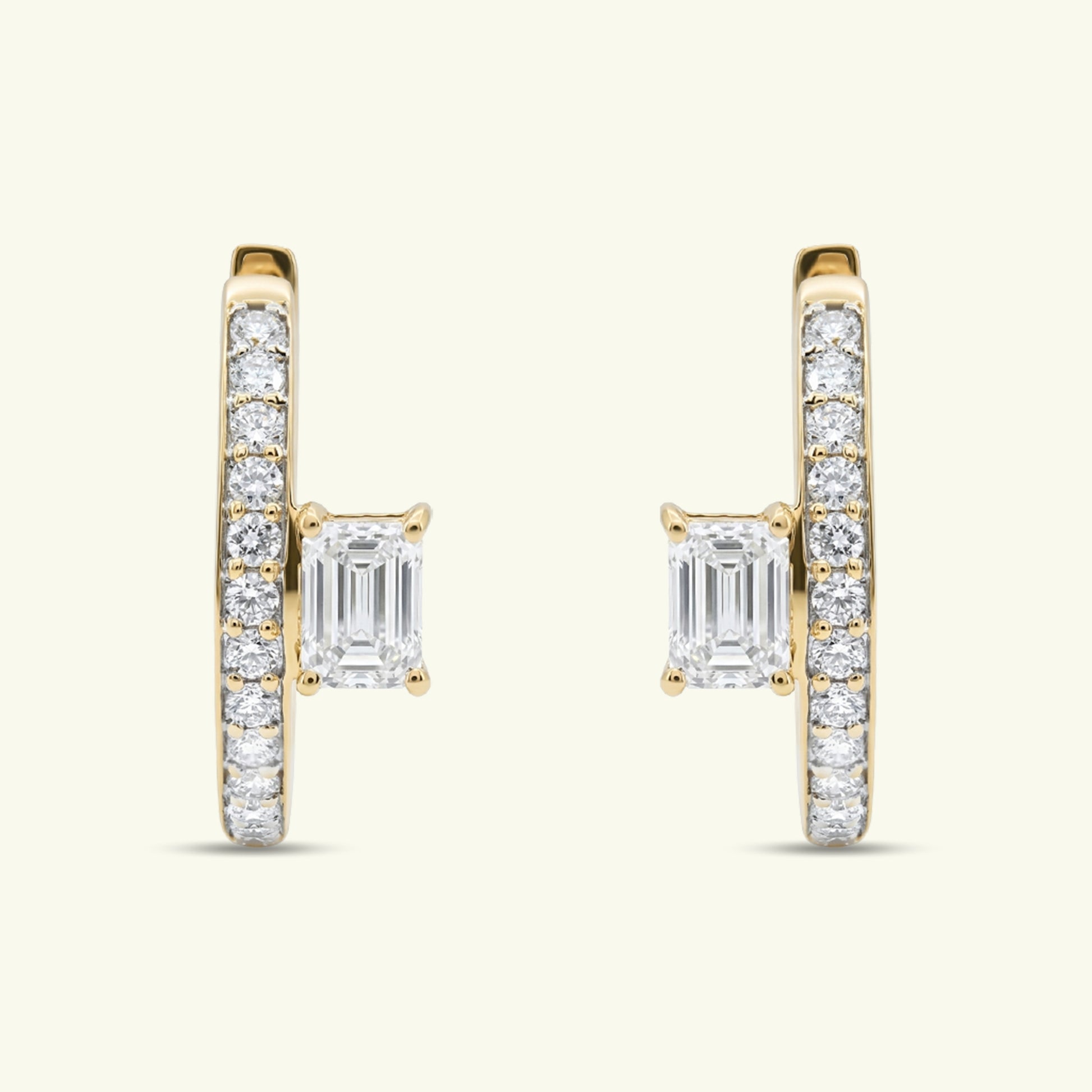  Orlina Beam Diamond Earrings 