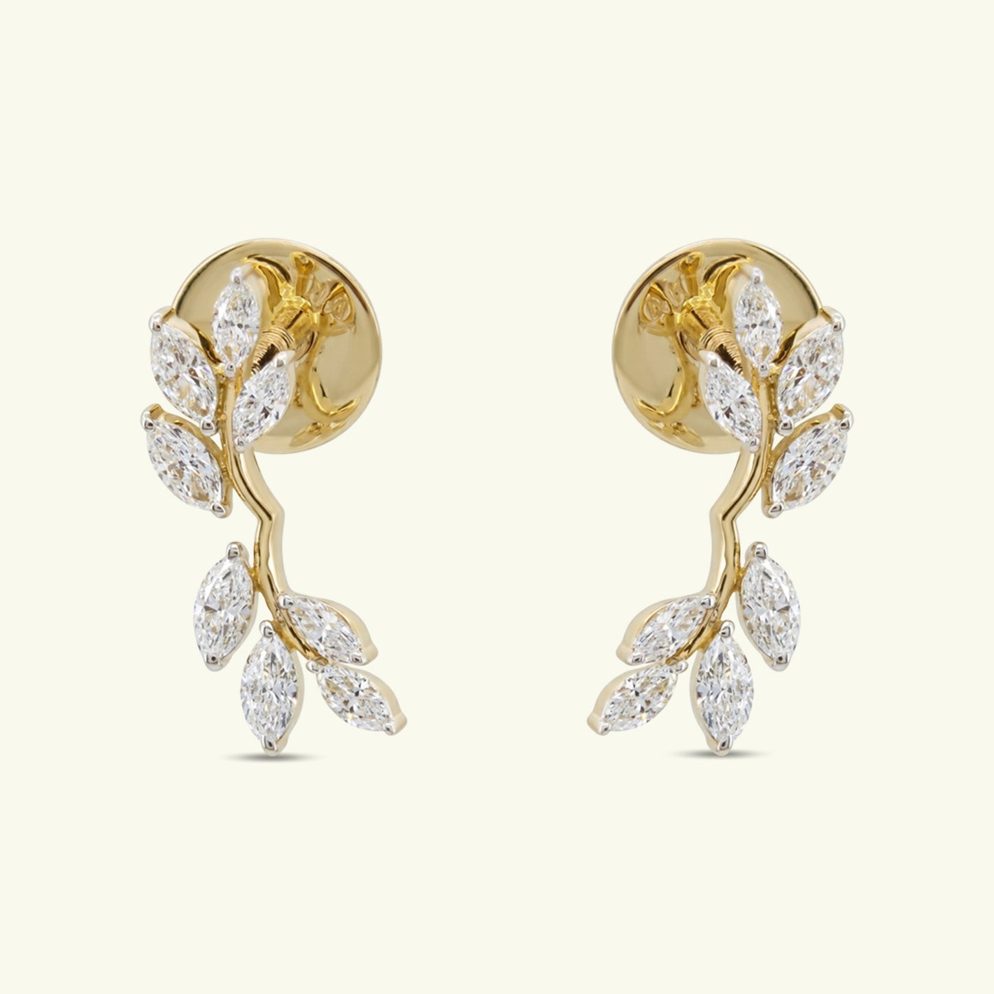  Sylwen Petal Diamond Earrings 