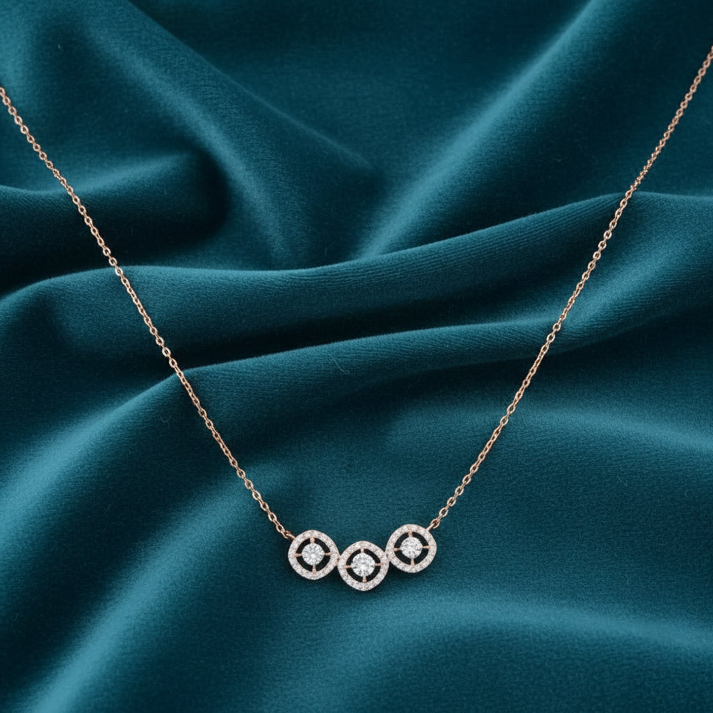 Ishira Halo Diamond Mangalsutra
