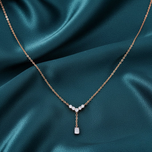 Ishleen Crest Diamond Mangalsutra