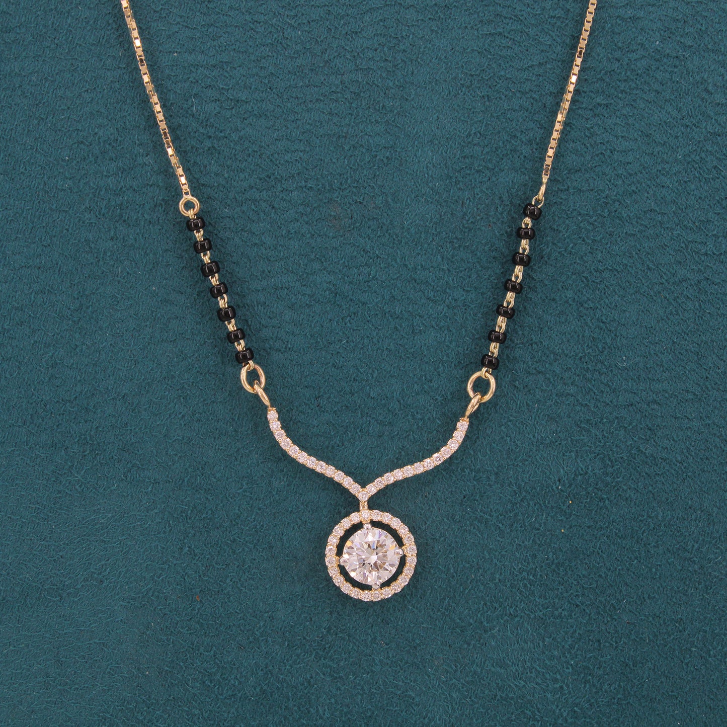 Lirena Pulse Diamond Mangalsutra