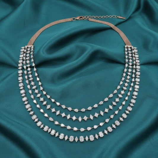 Selvinar Arc Diamond Necklace