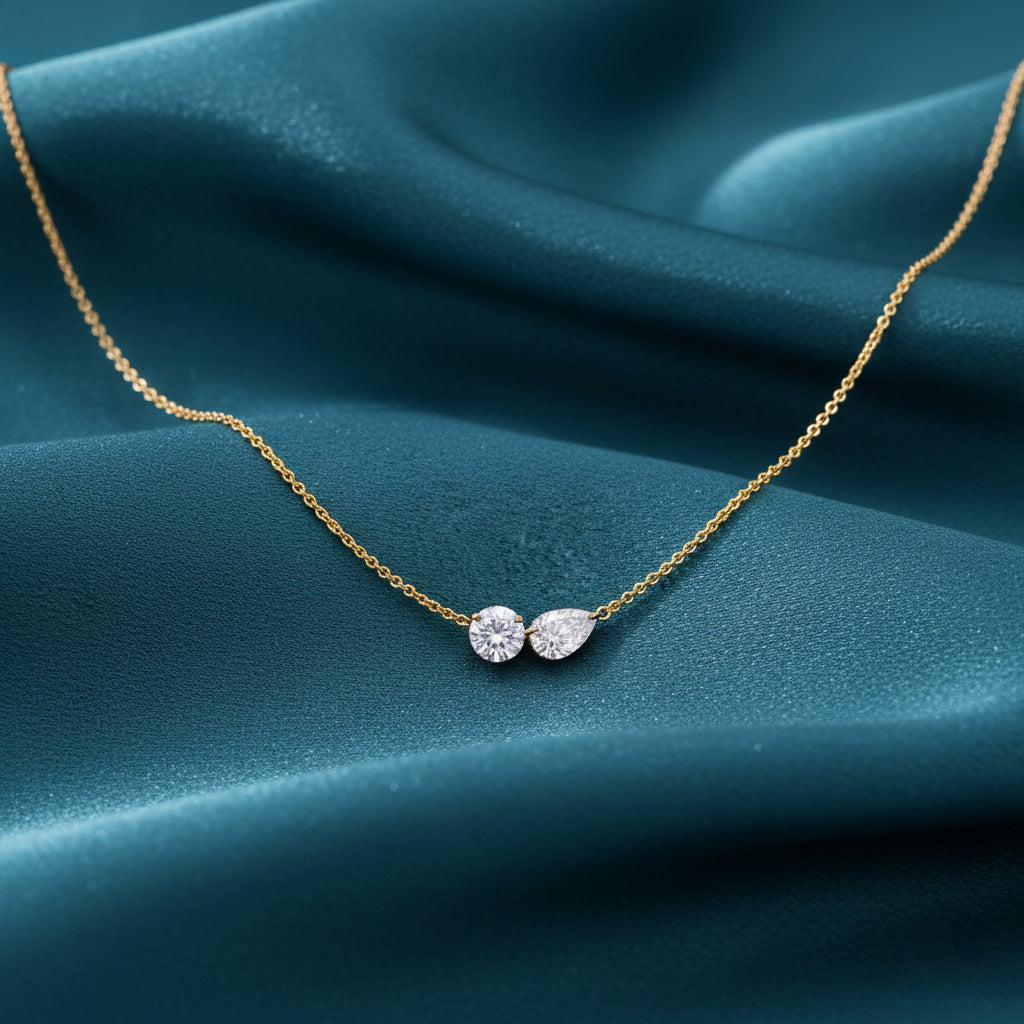 Isryn Halo Diamond Pendant and Chain