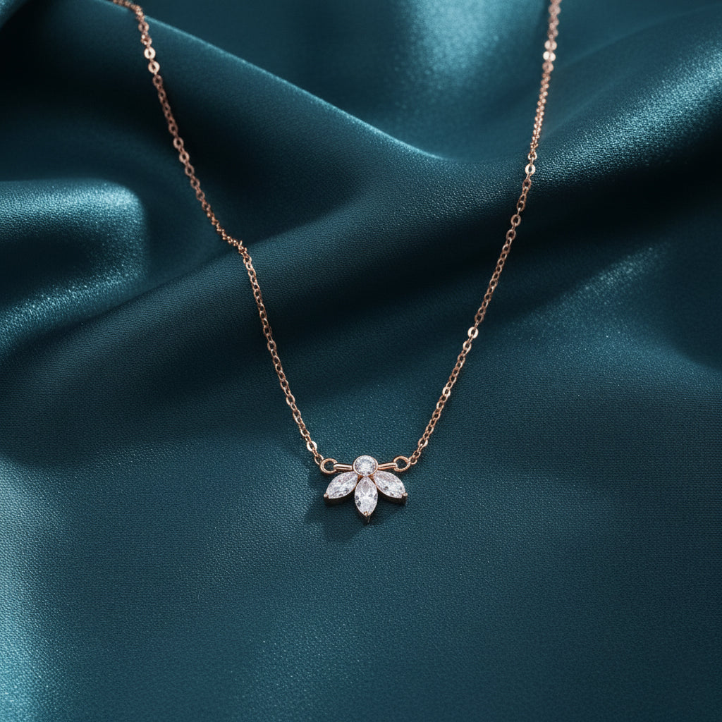 Averin Glow Diamond Pendant and Chain