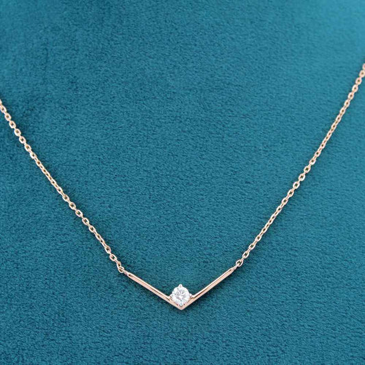 Silen Solitaire Diamond Pendant with chain