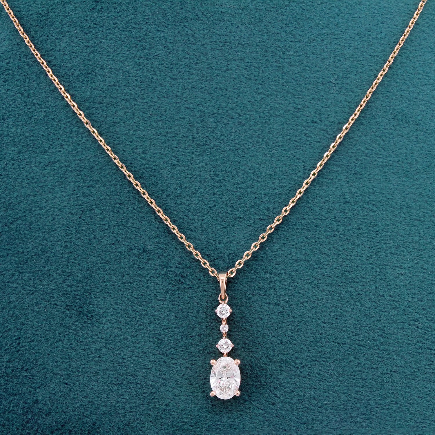 Auren Diamond Pendant  with chain