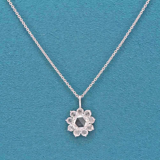 Ismera Diamond Pendant with chain
