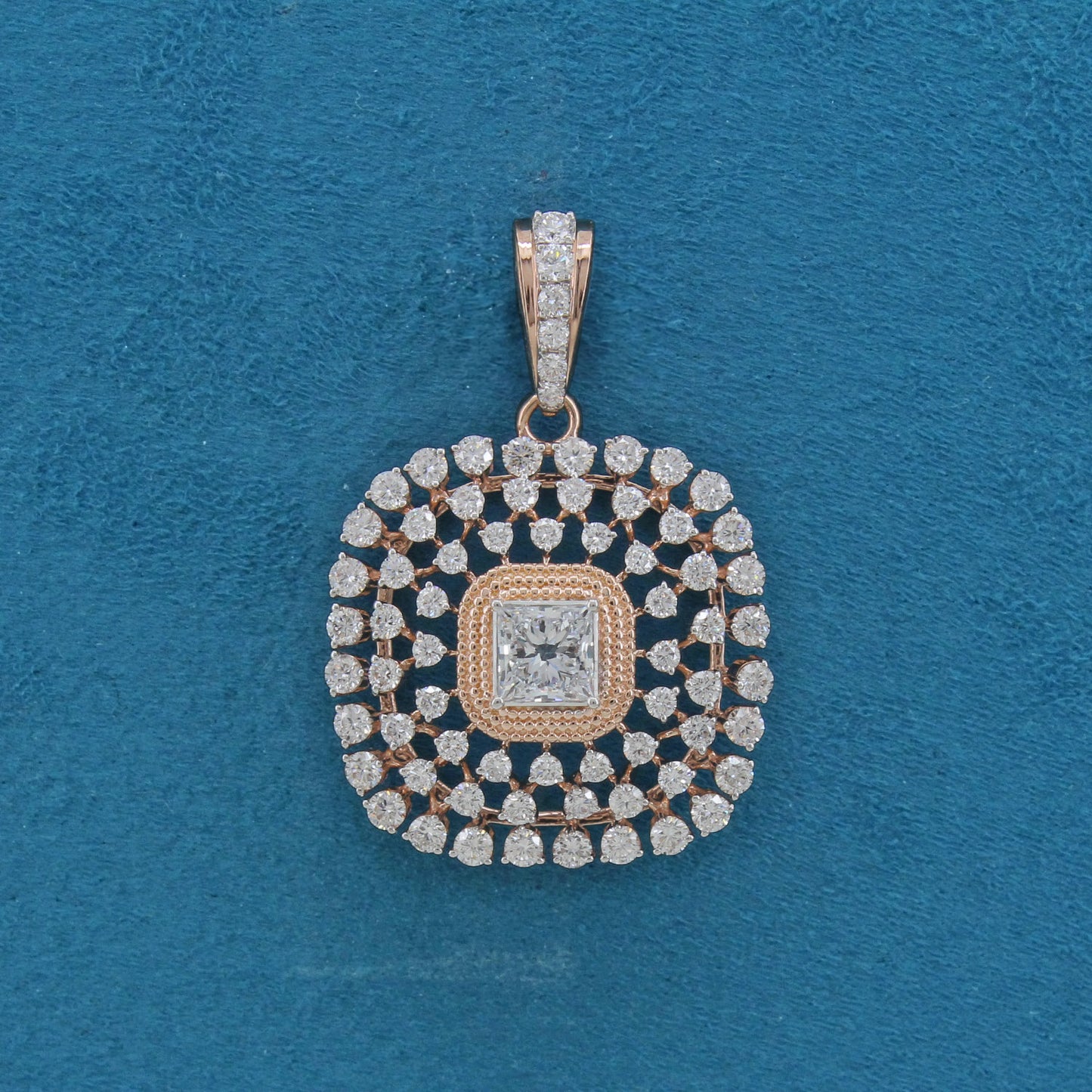 Auren Diamond Pendant