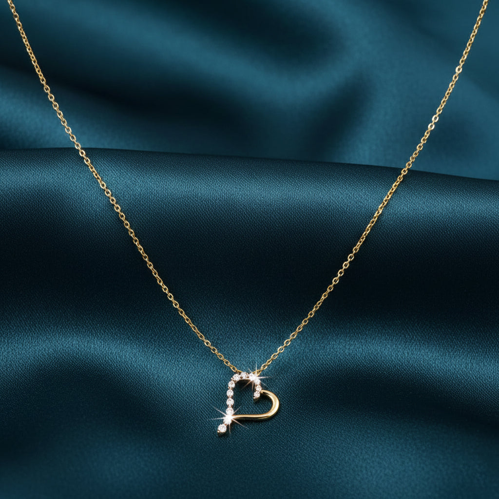 Olyra Diamond Pendant  with chain