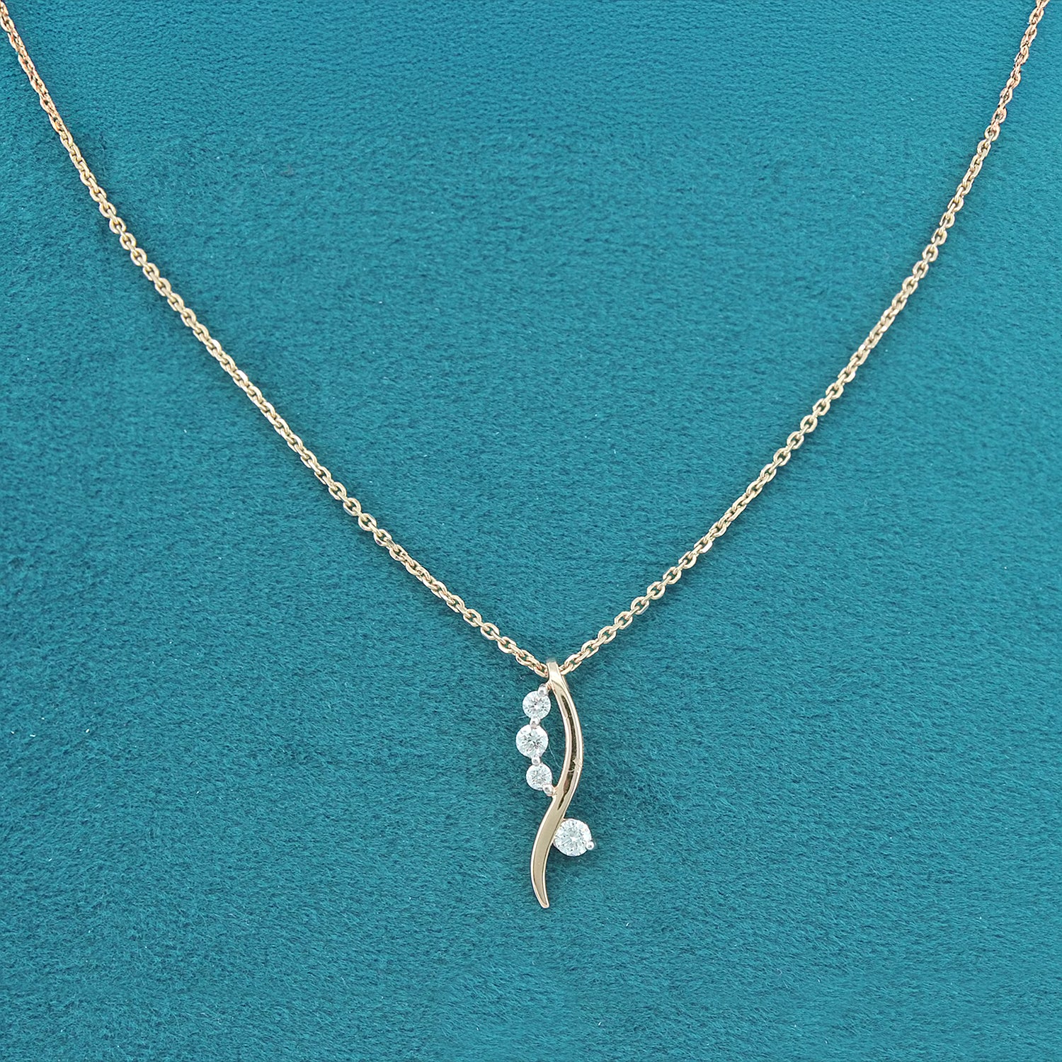 Salenne Diamond Pendant with chain