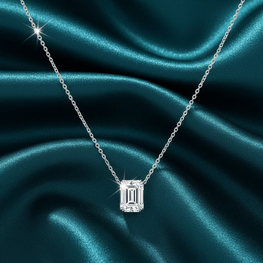 Rylin Box Diamond Pendant  with chain