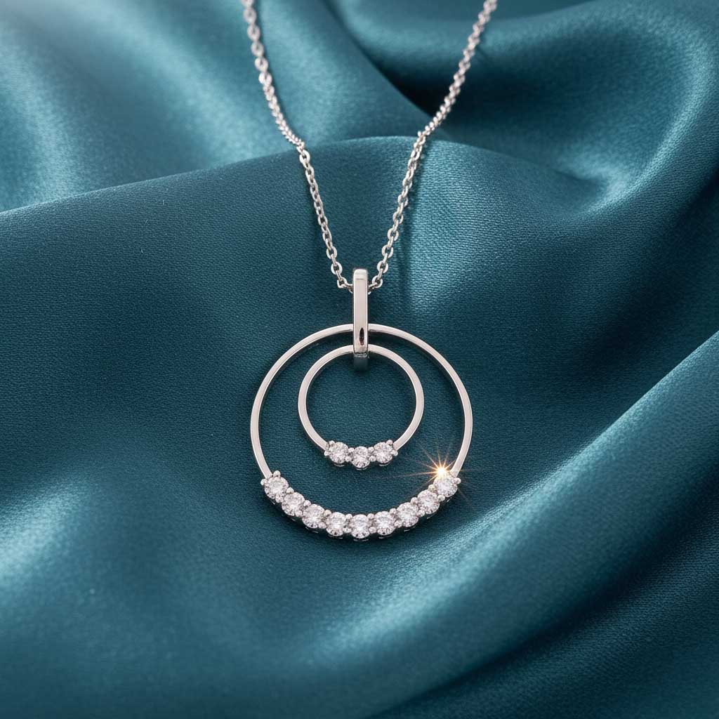 Noraya Diamond Pendant