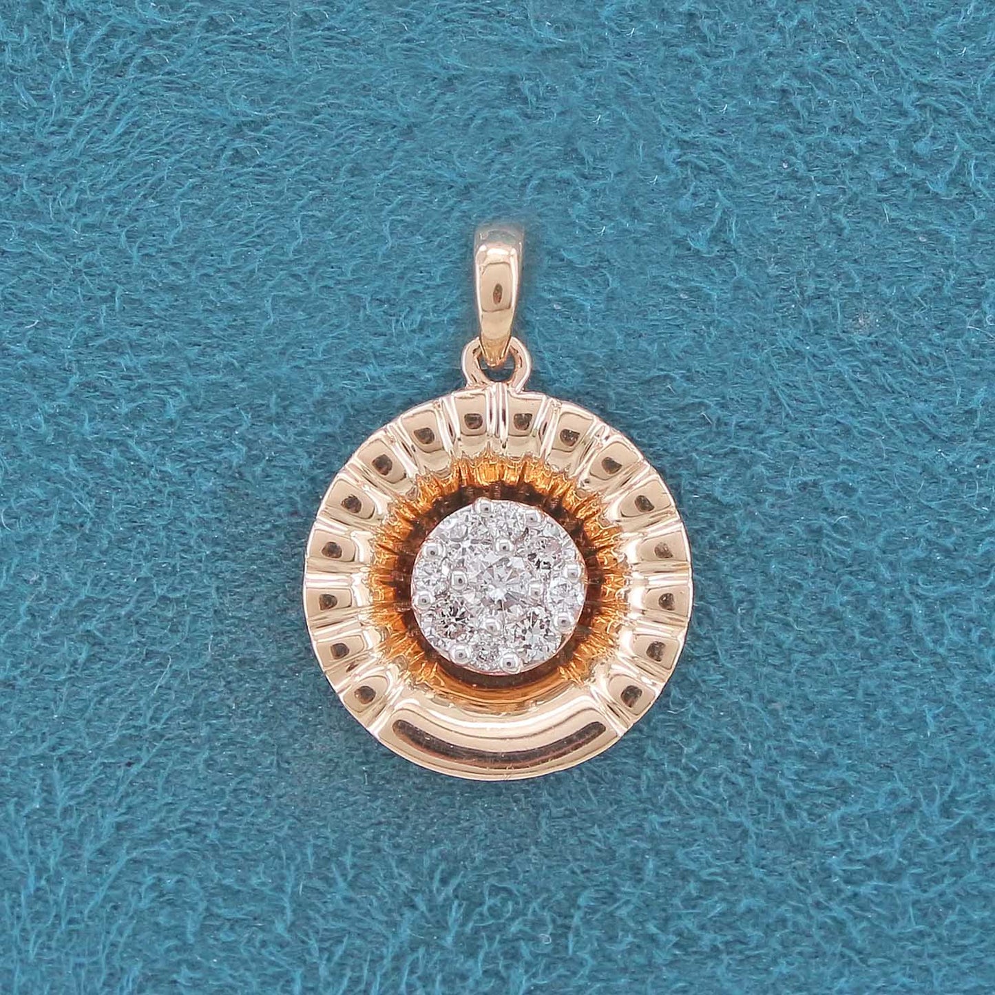 Lirelle Diamond Pendant