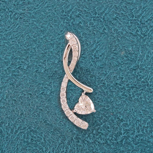 Lirune Diamond Pendant