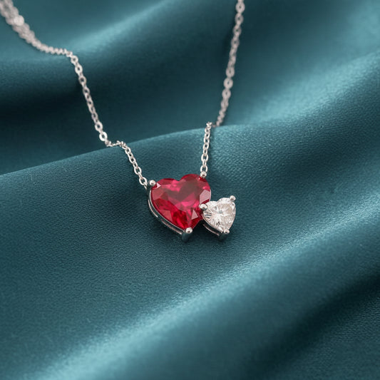 Avenya Solitaire Diamond Pendant