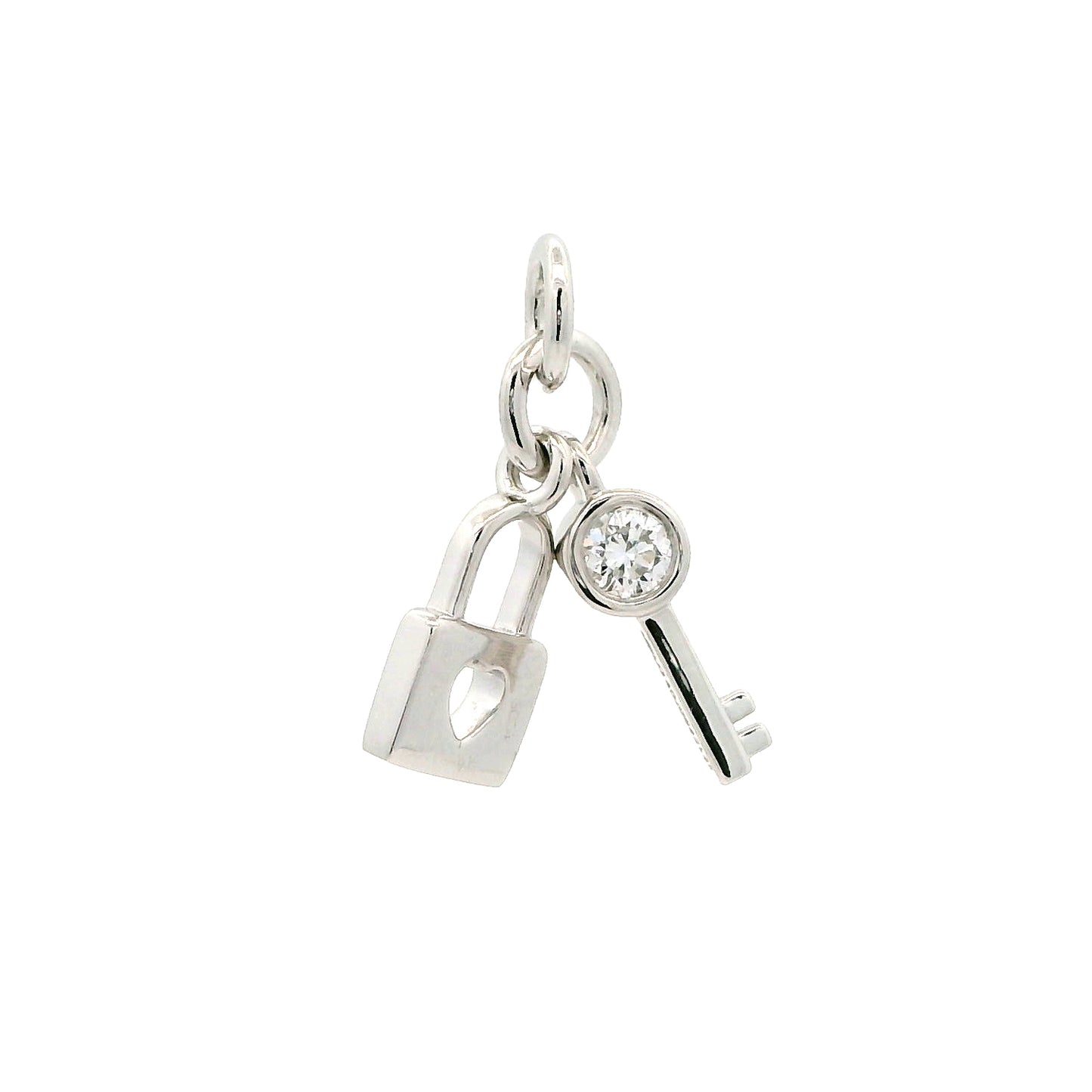 Cerelle Solitaire Diamond Pendant