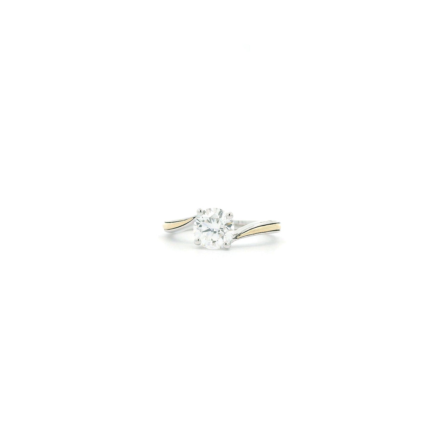 Evara Solitaire Diamond Ring