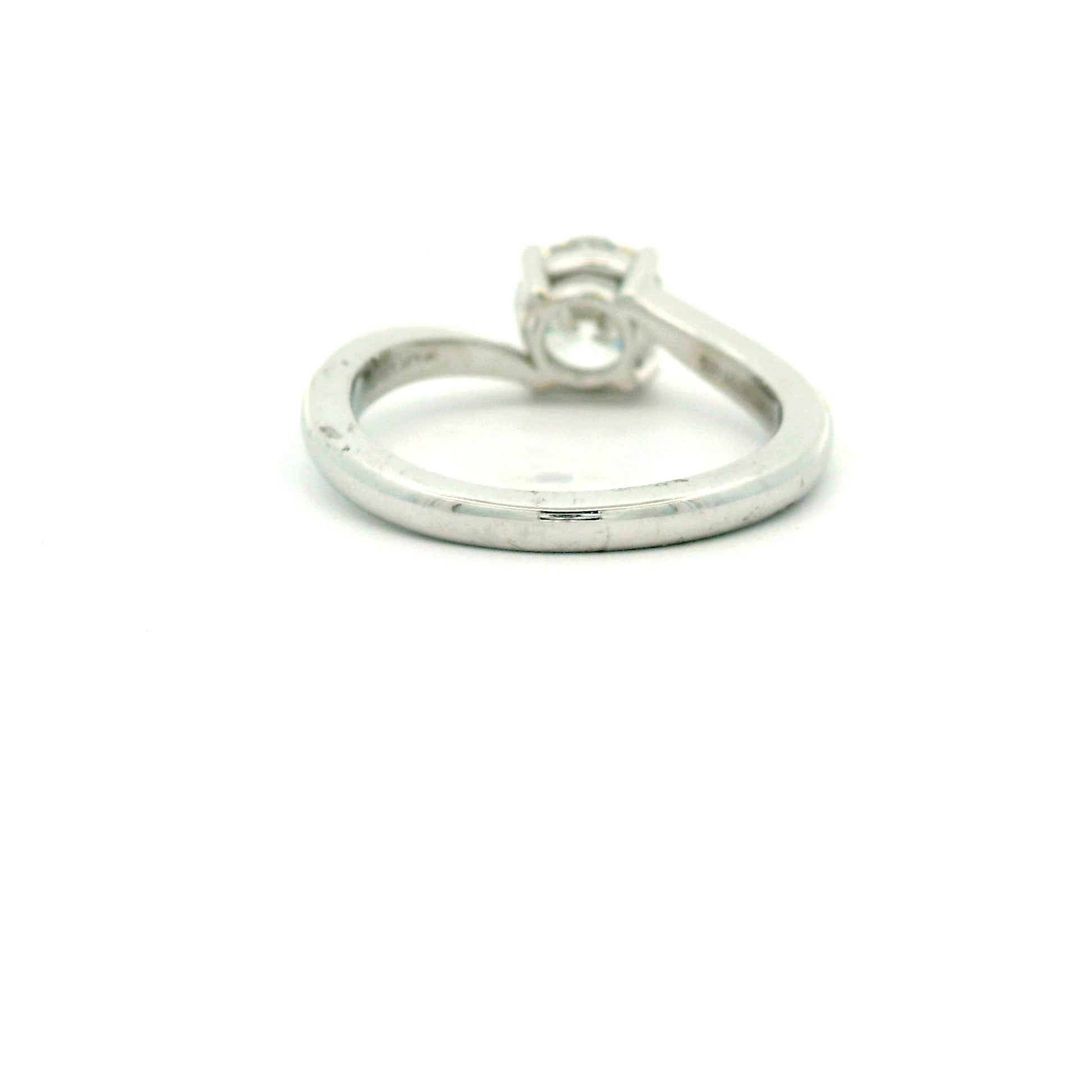 Evara Solitaire Diamond Ring