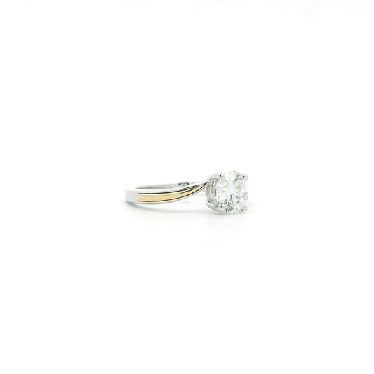 Evara Solitaire Diamond Ring
