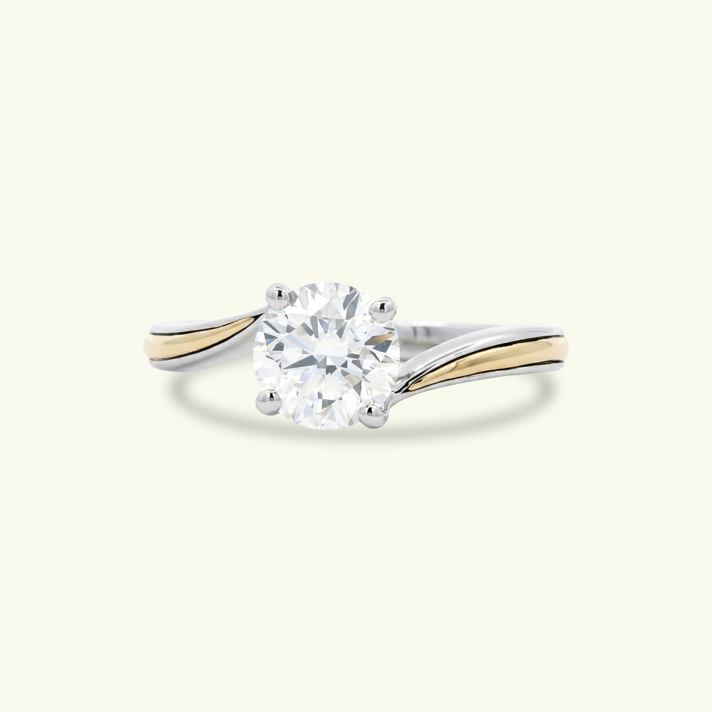 Evara Solitaire Diamond Ring