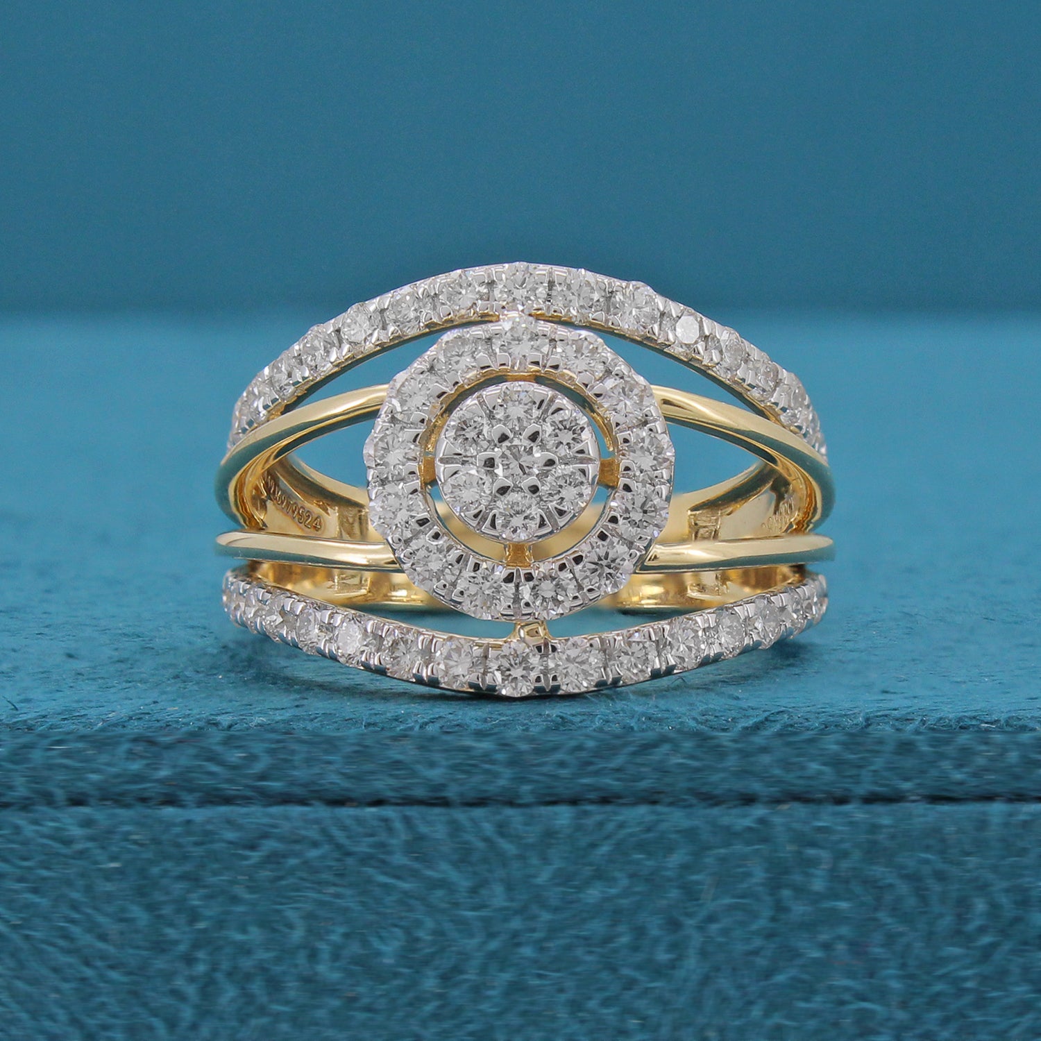 Kaelen Diamond Ring