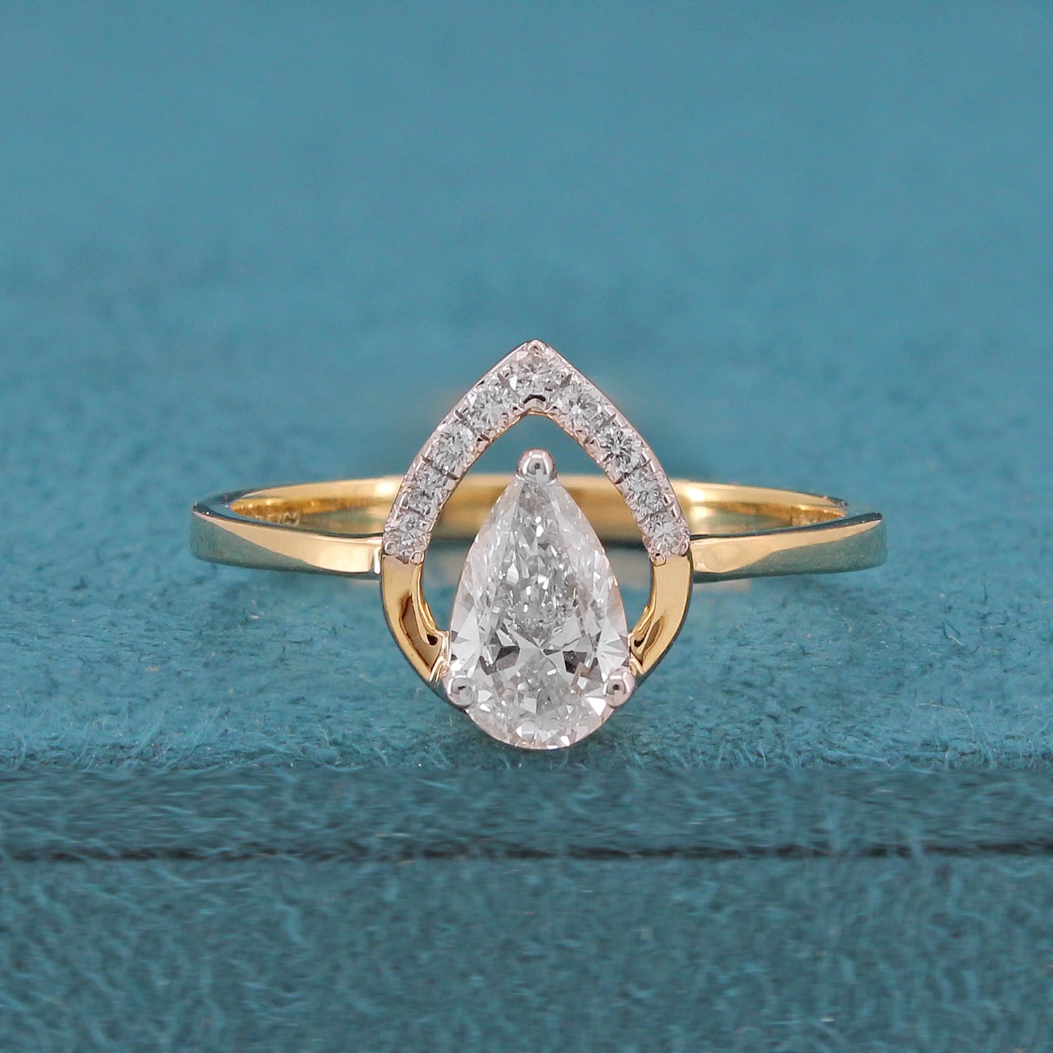 Enya Diamond Ring
