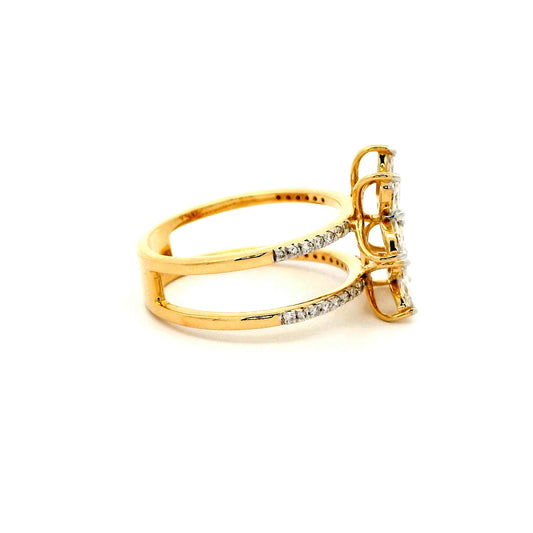 Thesa Diamond Ring