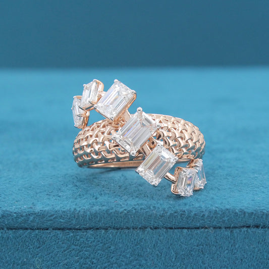 Zyre Diamond Ring