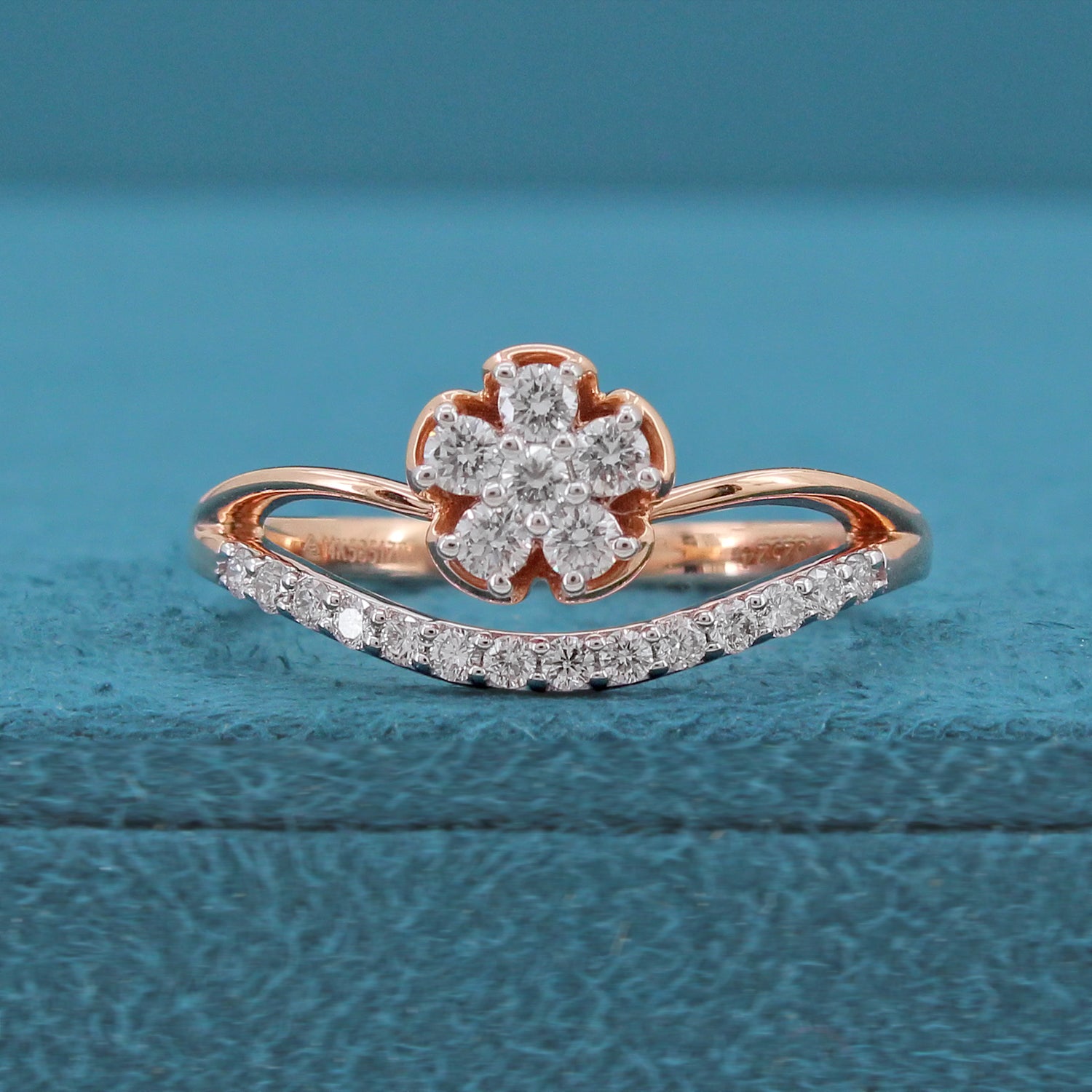 Fiara Floral Diamond Ring