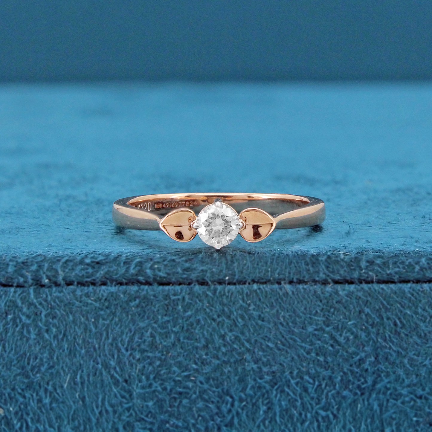 Aera Solitaire Diamond Ring