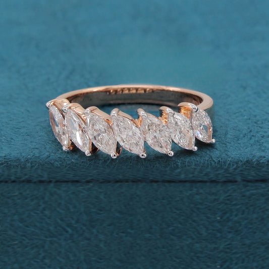 Elva Diamond Ring