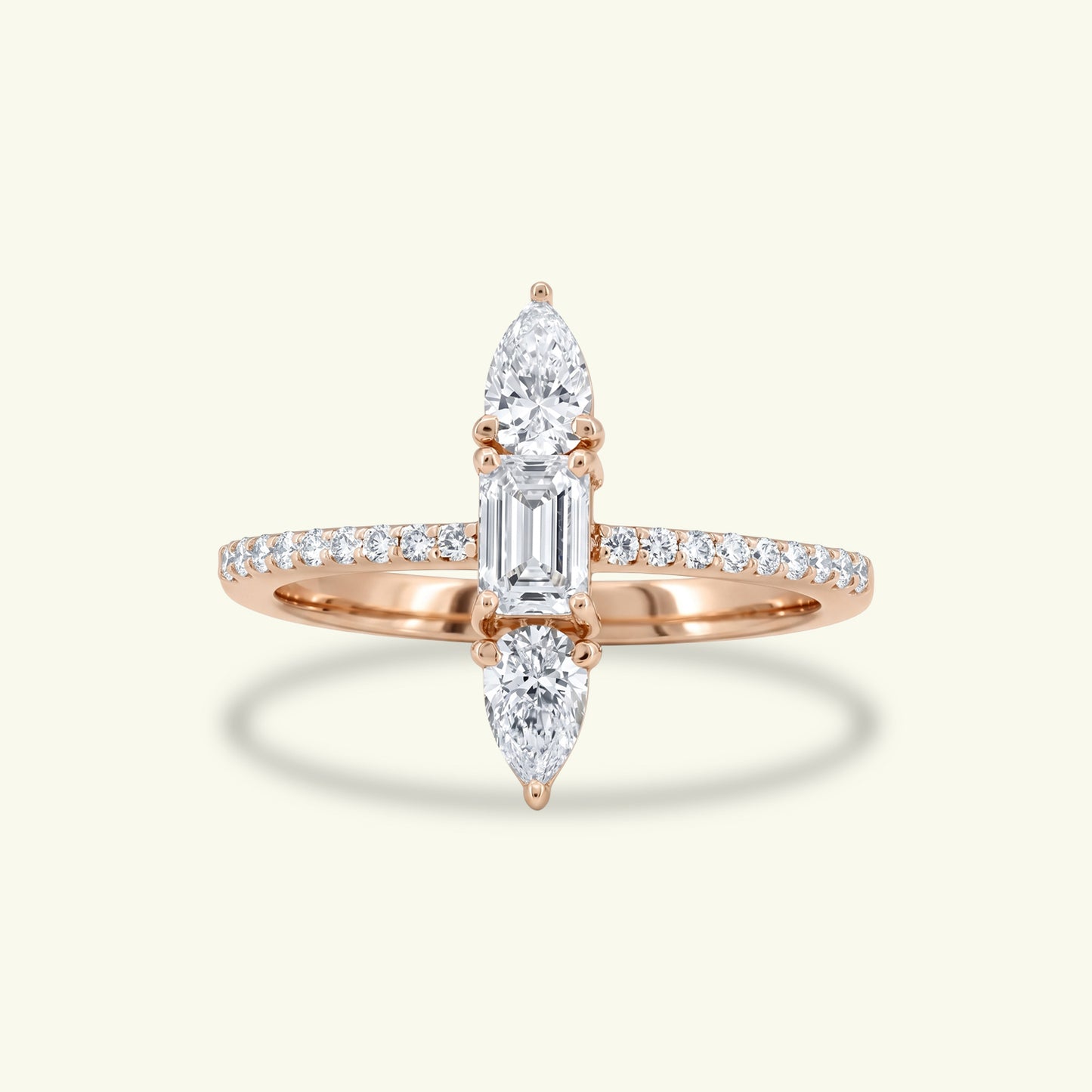 Daelis Diamond Ring